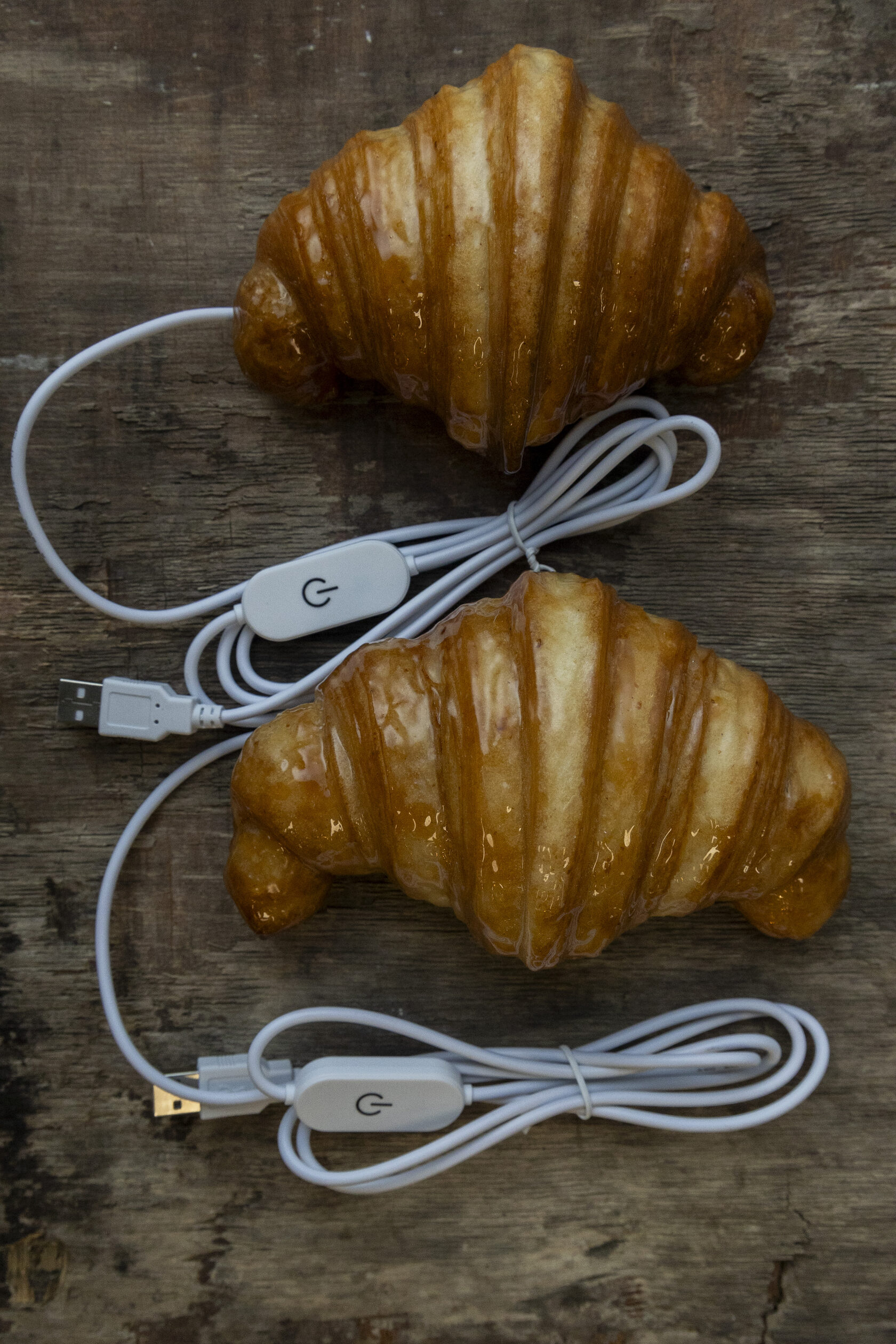 ACTUAL CROISSANT WITH WIRE - Image 7
